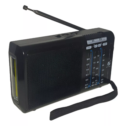 Radio AM/FM multibanda con linterna
